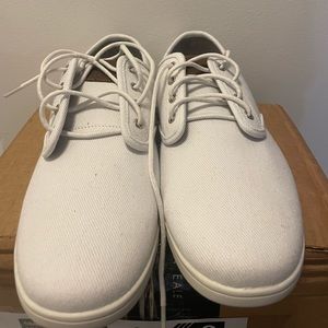 Mens White Blackwell Shoes size 12